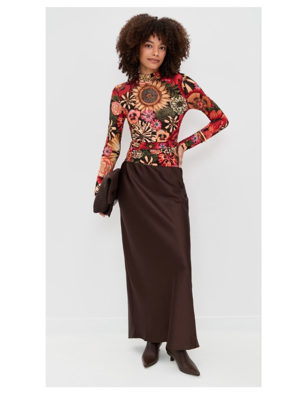 FARM Rio Black Flowershop Ruched Waist Jersey Blouse Size M NWT - Picture 13 of 15